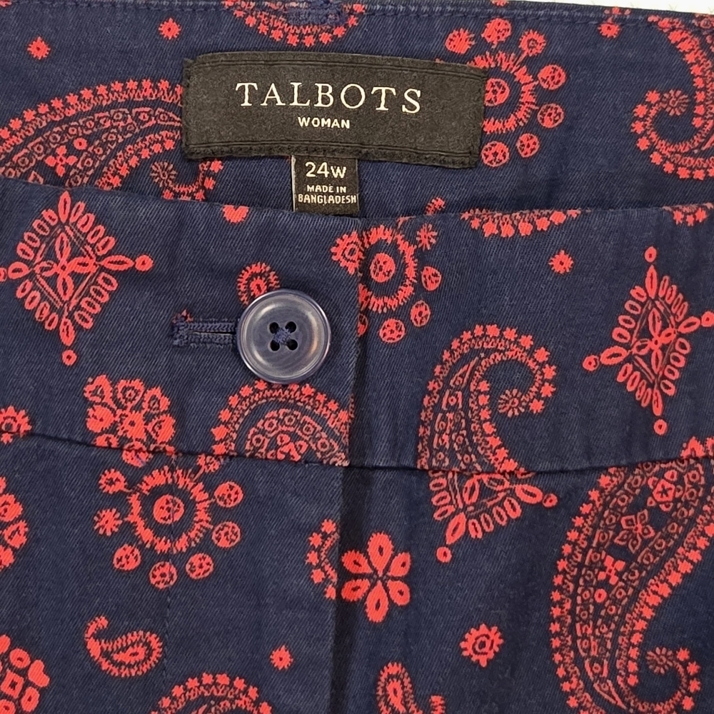 Talbots Women's Navy and Red Paisley Scallop-Trim Shorts Size 24W - Picture 3 of 12
